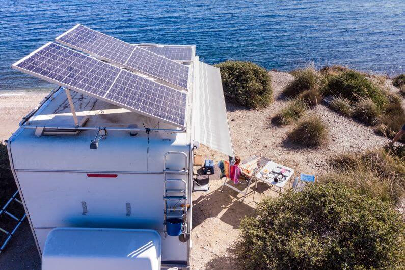 Tienda de placas solares para caravanas