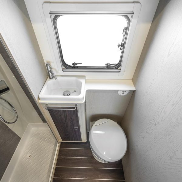 011_Seal_9_interno