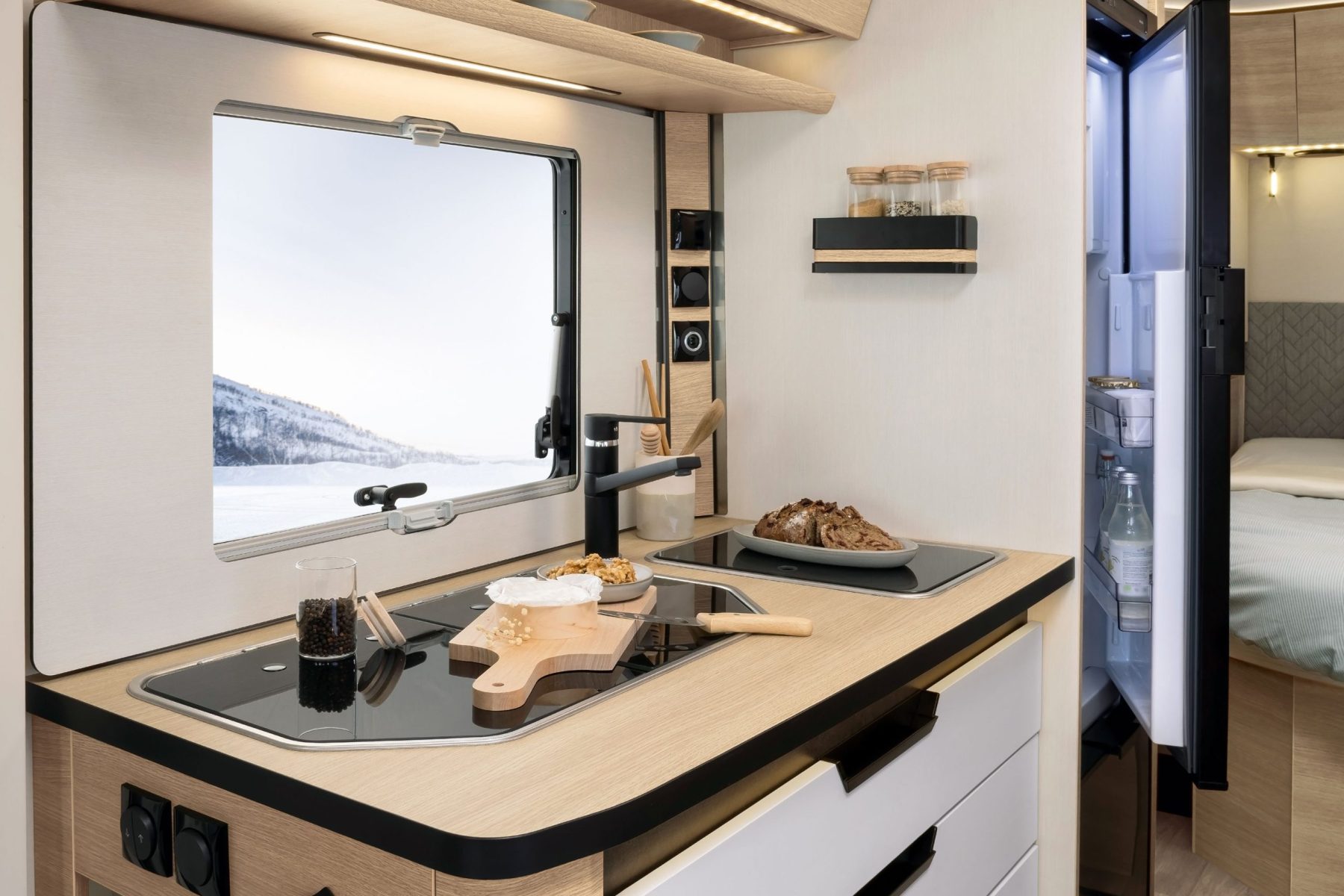 850F - CUISINE
