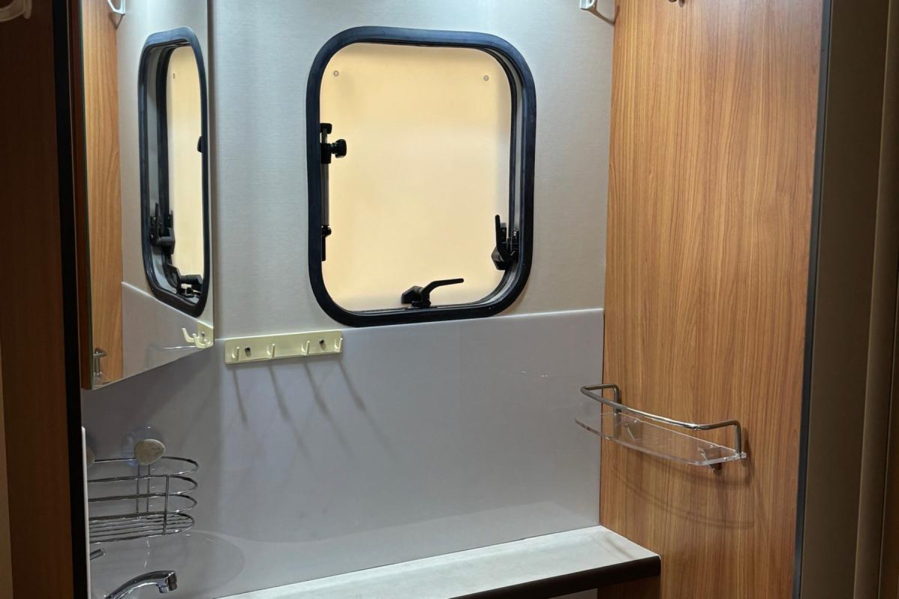 WhatsApp Image 2025-12-02 at 12.41.55 (4)