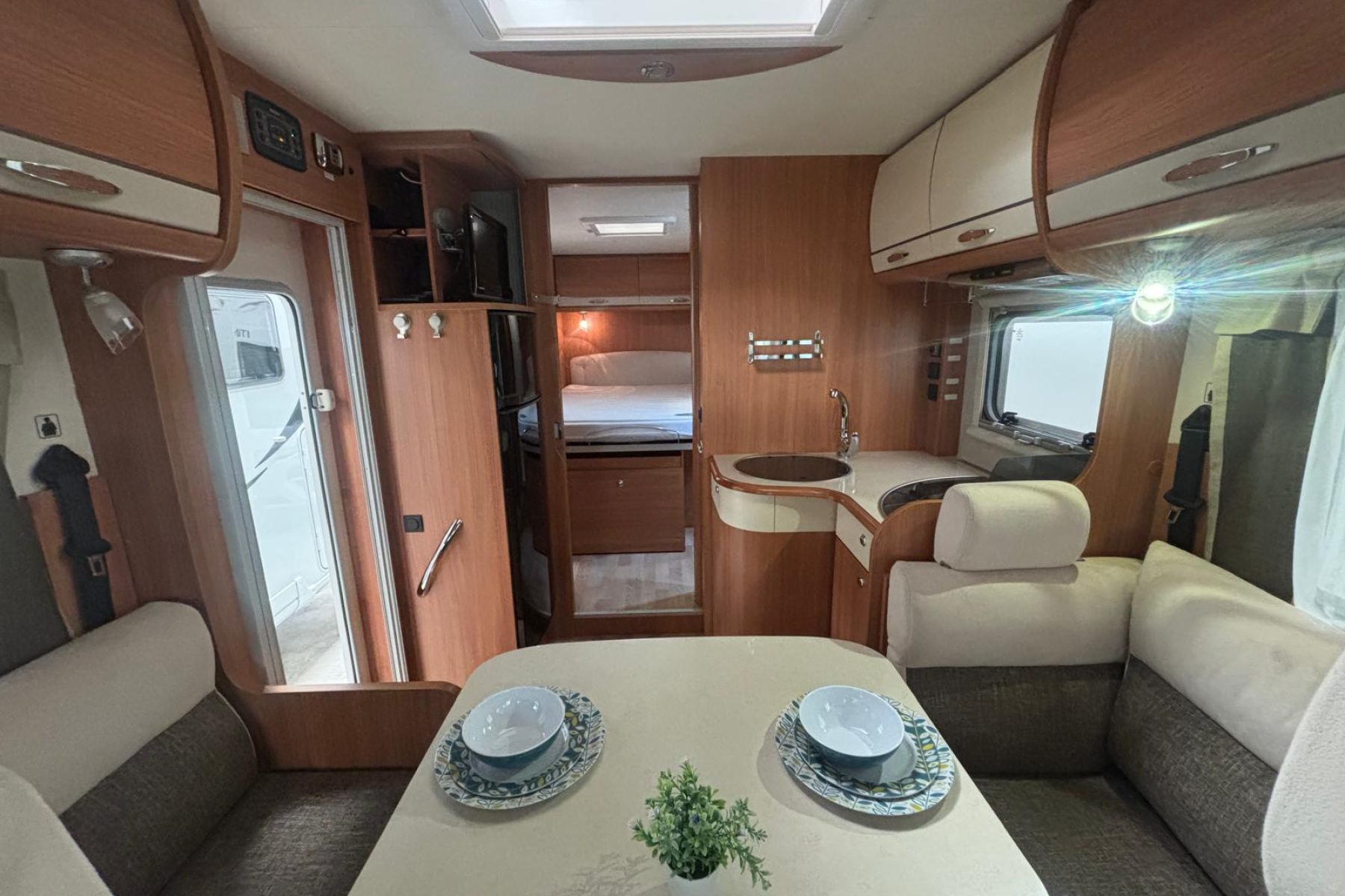 WhatsApp Image 2025-12-02 at 12.41.56 (2)