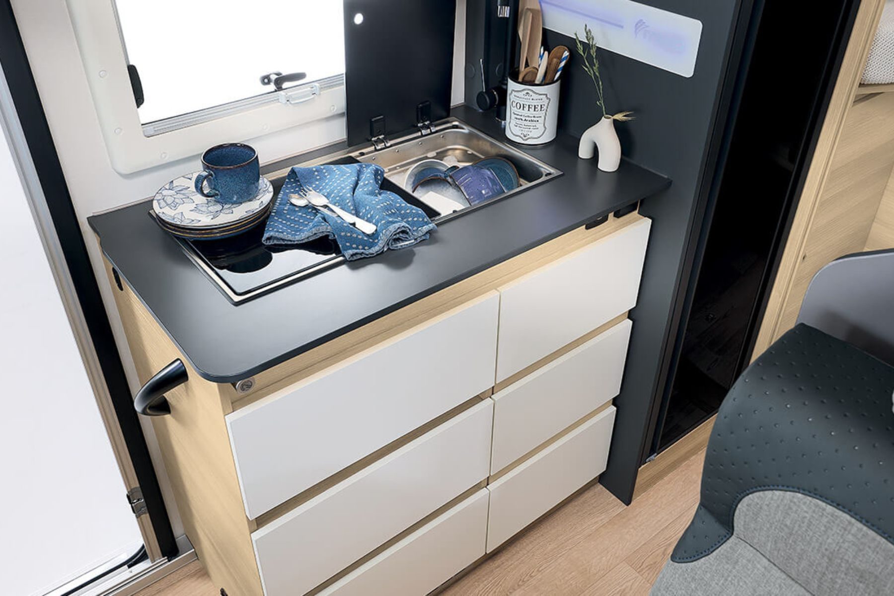 cocina-itineo-cj660-valcaravan
