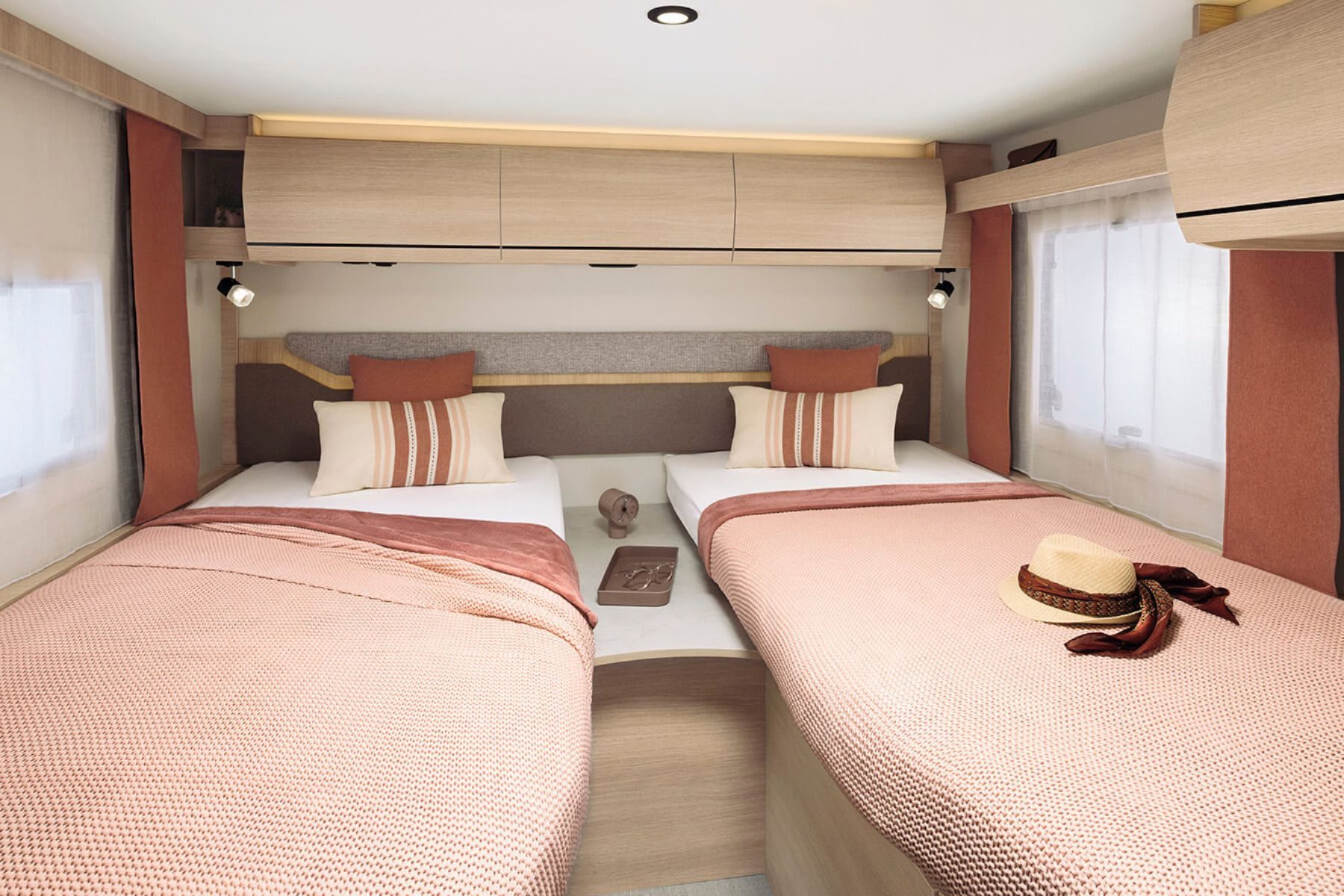 dormitorio-rapido-666F-valcaravan