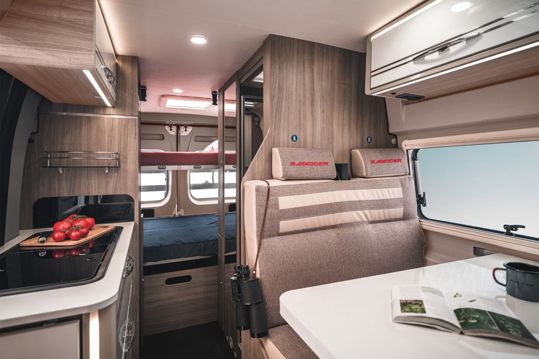 randger-r600-interior-valcaravan